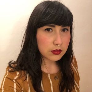 Meet your Posher, Marissa